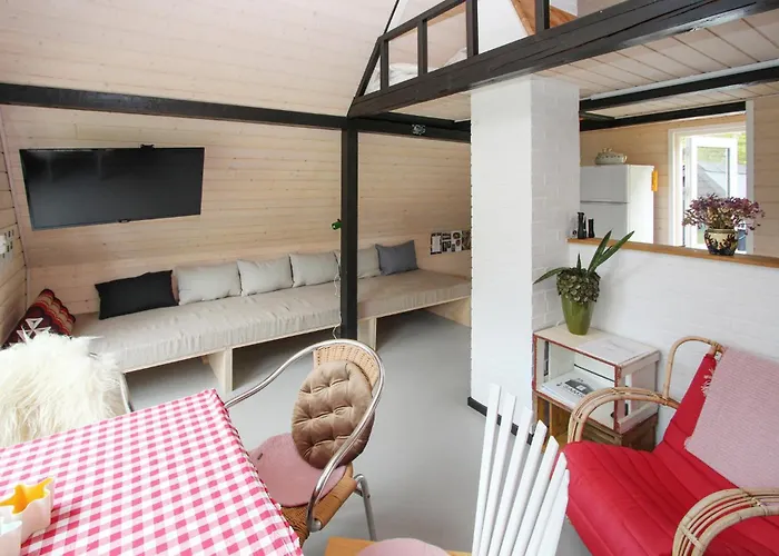 Semesterbostad Gorgeous In Samso With Kitchen
